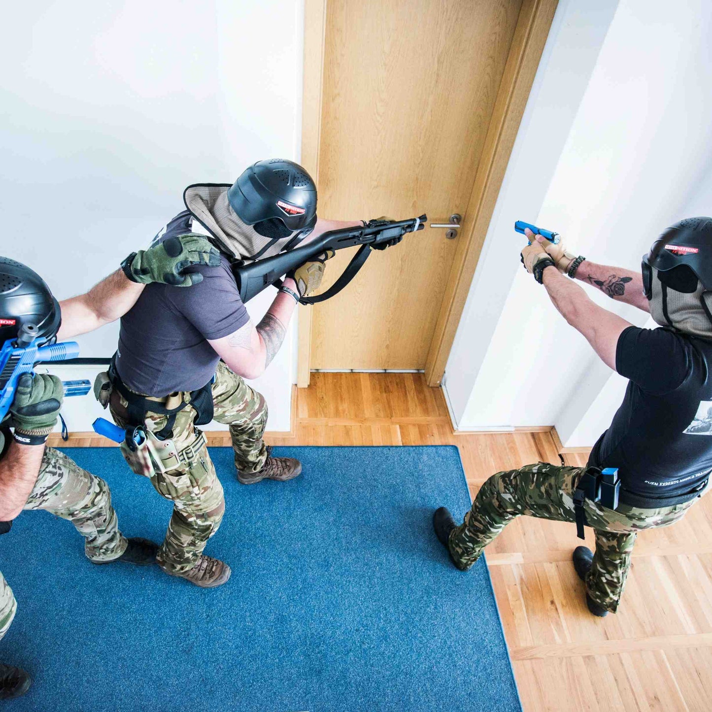 CQB Gewehr & Pistole
